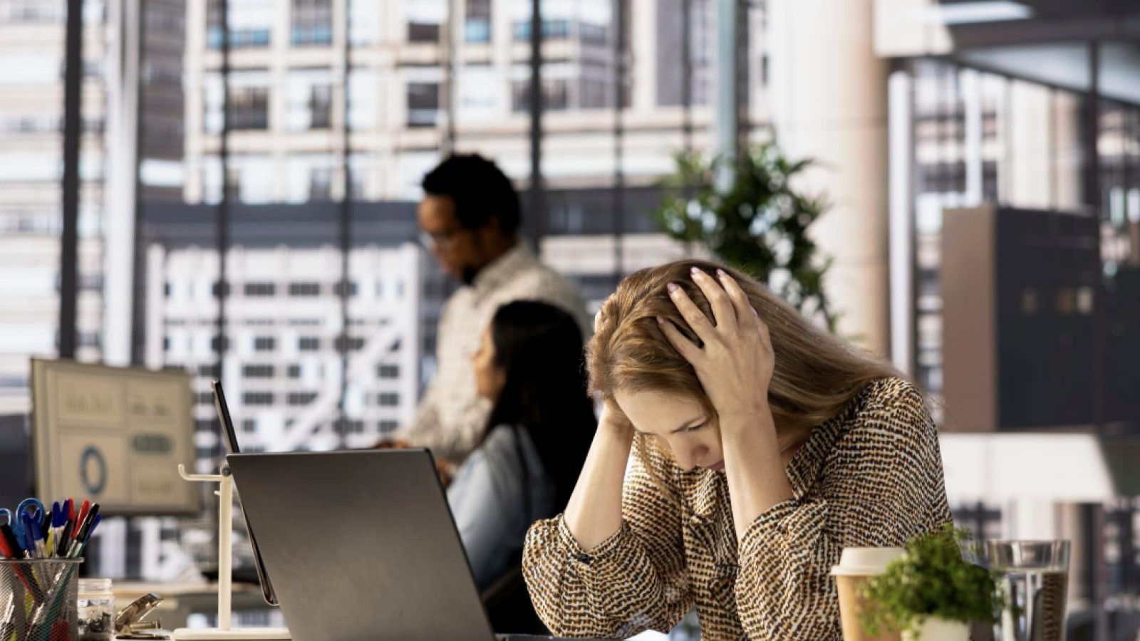 Menghindari Burnout di Tempat Kerja: Strategi yang Efektif