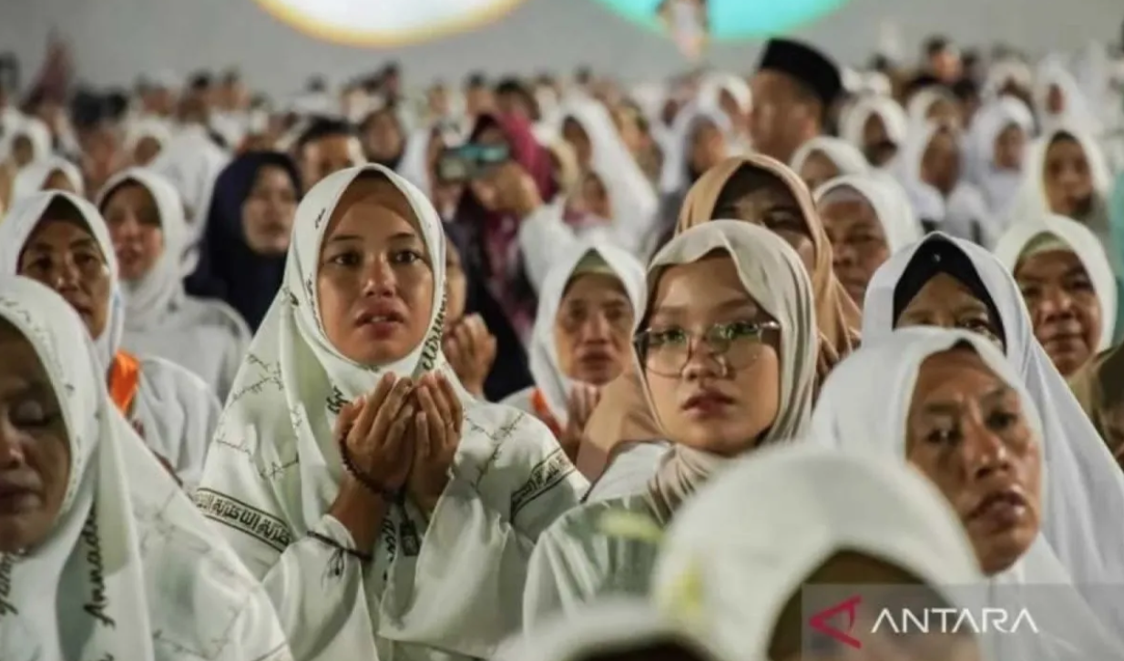 Pelajar di Kota Malang Diimbau Kenakan Busana Muslim saat Hari Santri