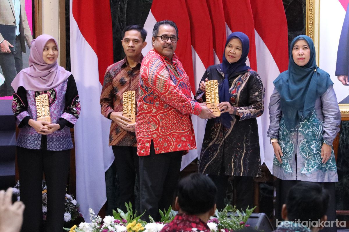 Rano Karno Tutup Jakarta Innovation Days 2025 dan Serahkan Penghargaan Inovasi