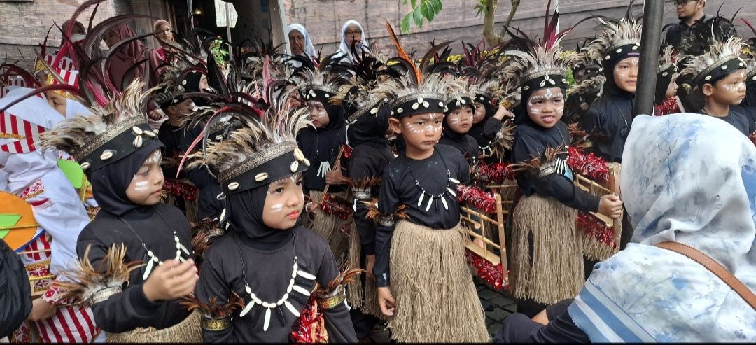 Semarak 5000 Anak di DIY Dalam Pentas Angklung in Harmony #4 Perebutan GKR Hemas di Waterboom Jogja : Tanamkan Budaya Sejak Dini