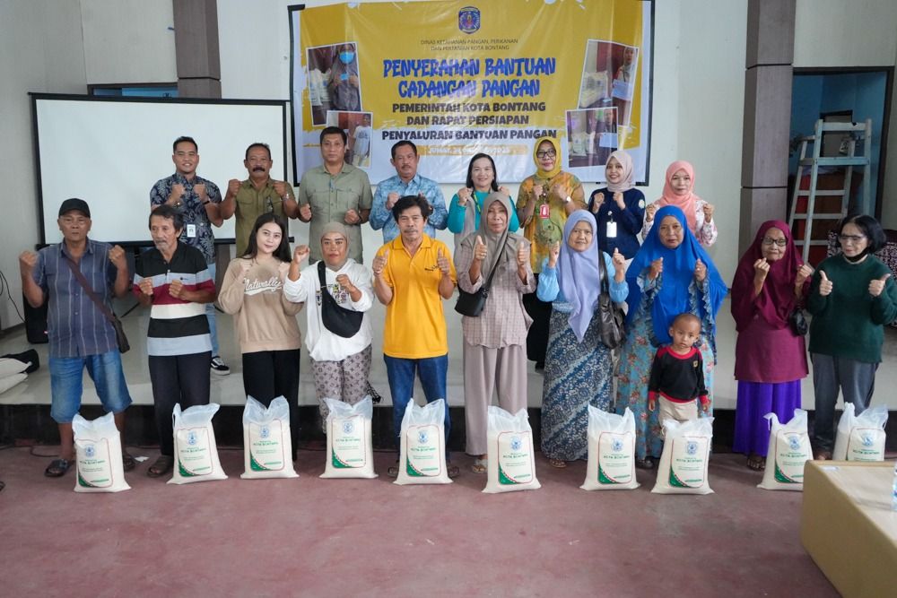 Bontang Jamin Ketahanan Pangan, 518 KK Terima Total 20 Kg Beras Cadangan Pemerintah
