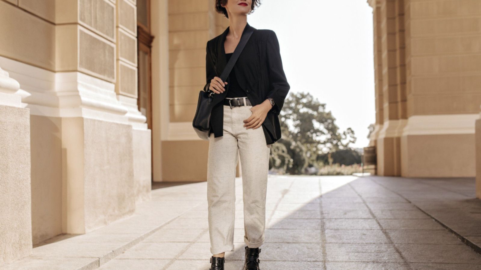 Inspirasi Outfit Santai untuk Nongkrong