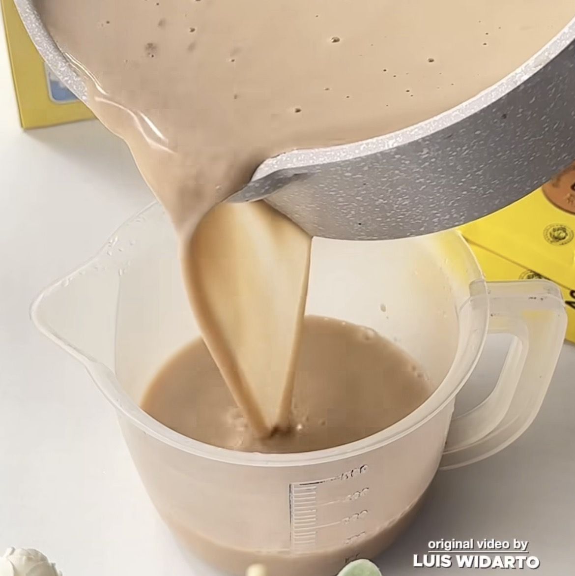 Resep Lotus Biscoff Cappuccino Pudding, Dessert Cantik Ala Kafe Cuma dari Dapur Rumah