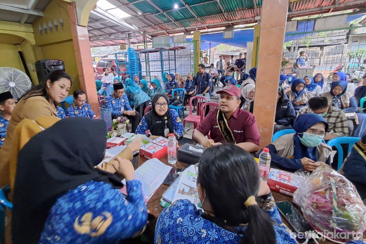 Tim Penilai Lomba Kampung Siaga TB Kunjungi Tiga Kelurahan di Jakarta Utara