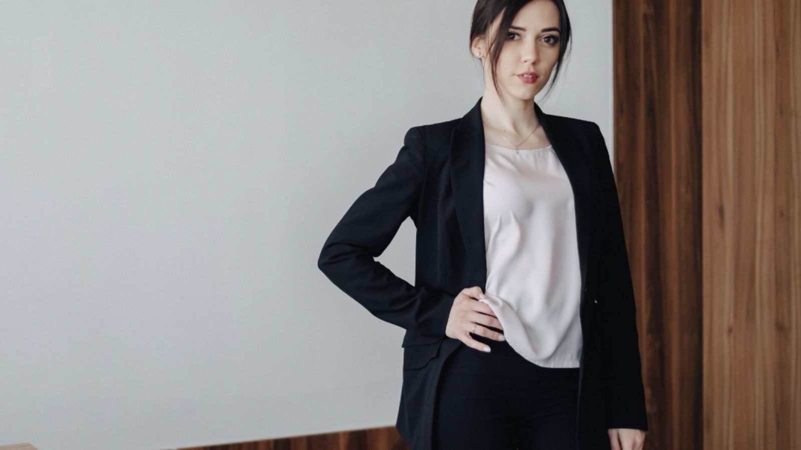 Tips Transisi Mulus dari Kantor ke Acara Malam