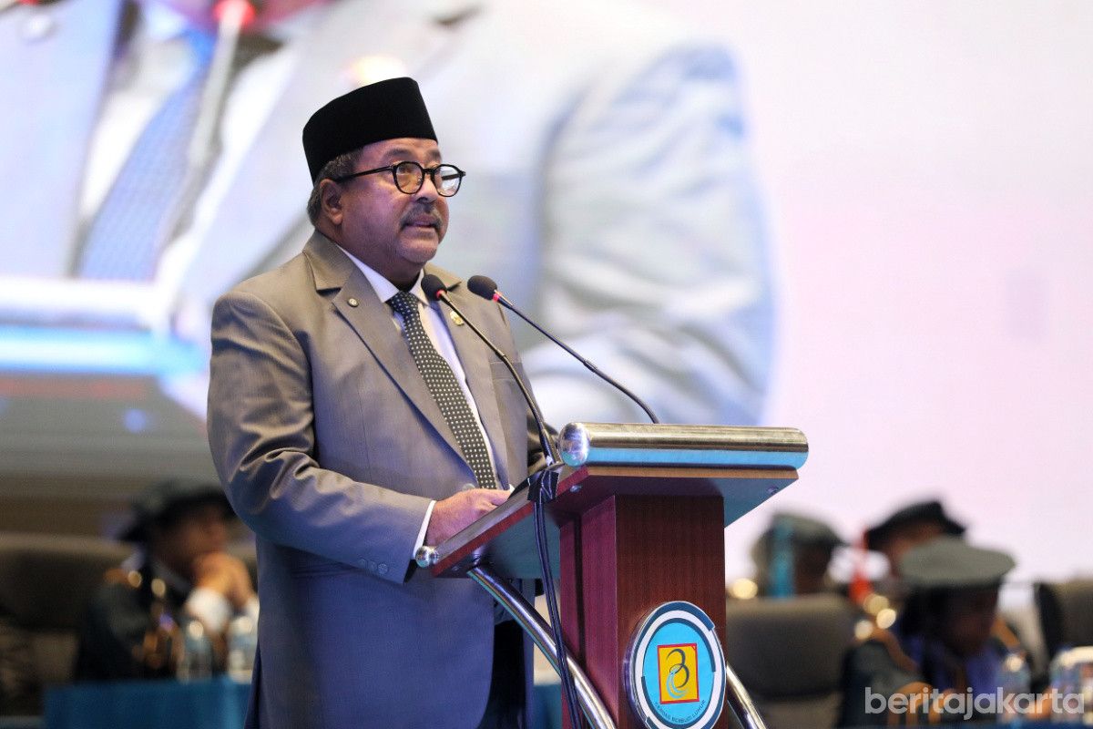 Wakil Gubernur DKI Jakarta, Rano Karno, mengajak dunia pendidikan berperan aktif menjadikan Jakarta kota global.