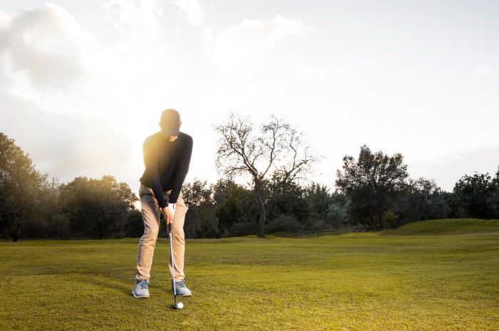 111 Caption tentang Main Golf Bahasa Inggris, Singkat Lucu!