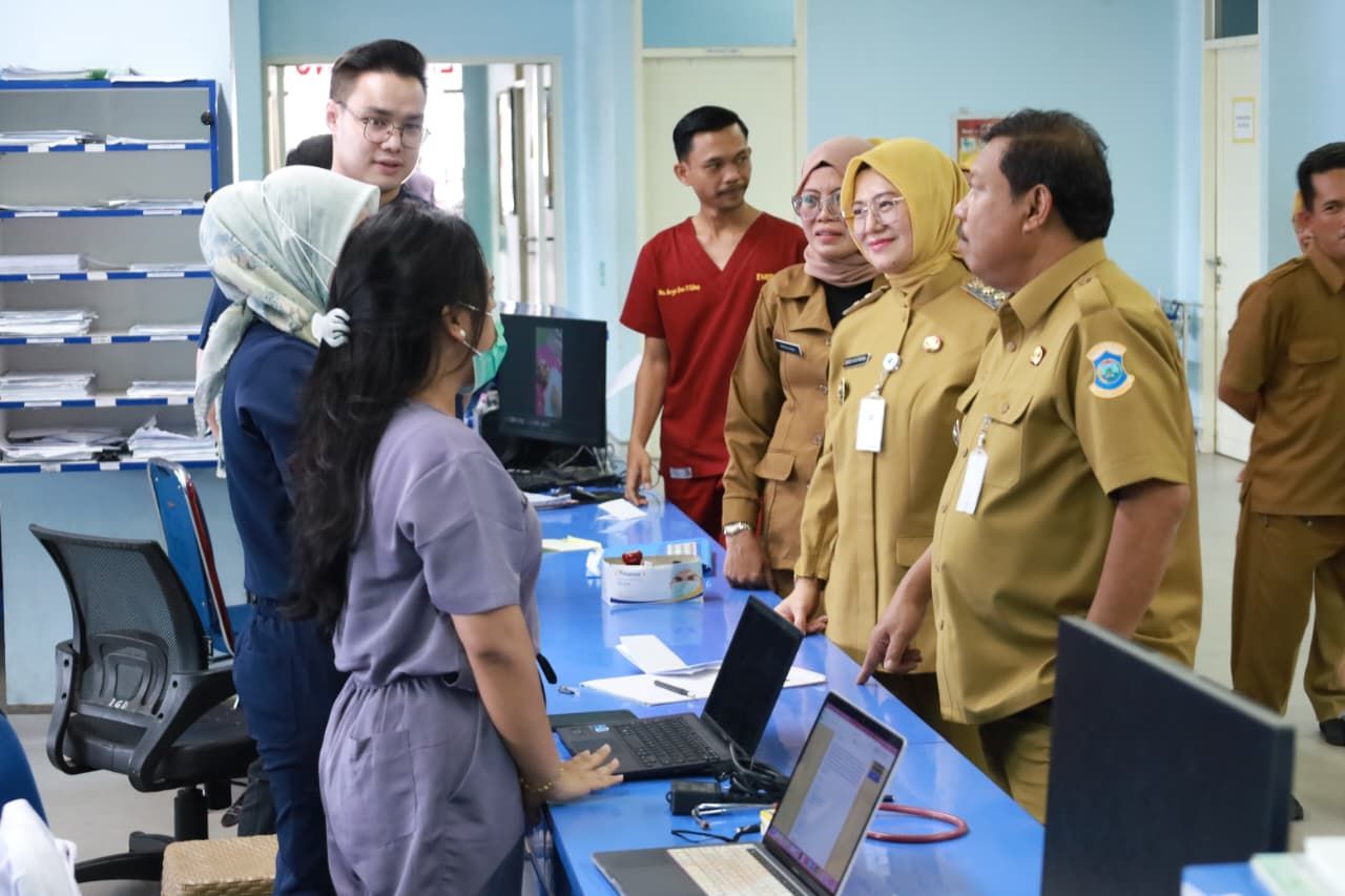 Walikota dan Wakil Walikota Pangkal Pinang Sidak ke RSUD Depati Hamzah, Pastikan Kualitas Pelayanan Kesehatan Berjalan Optimal