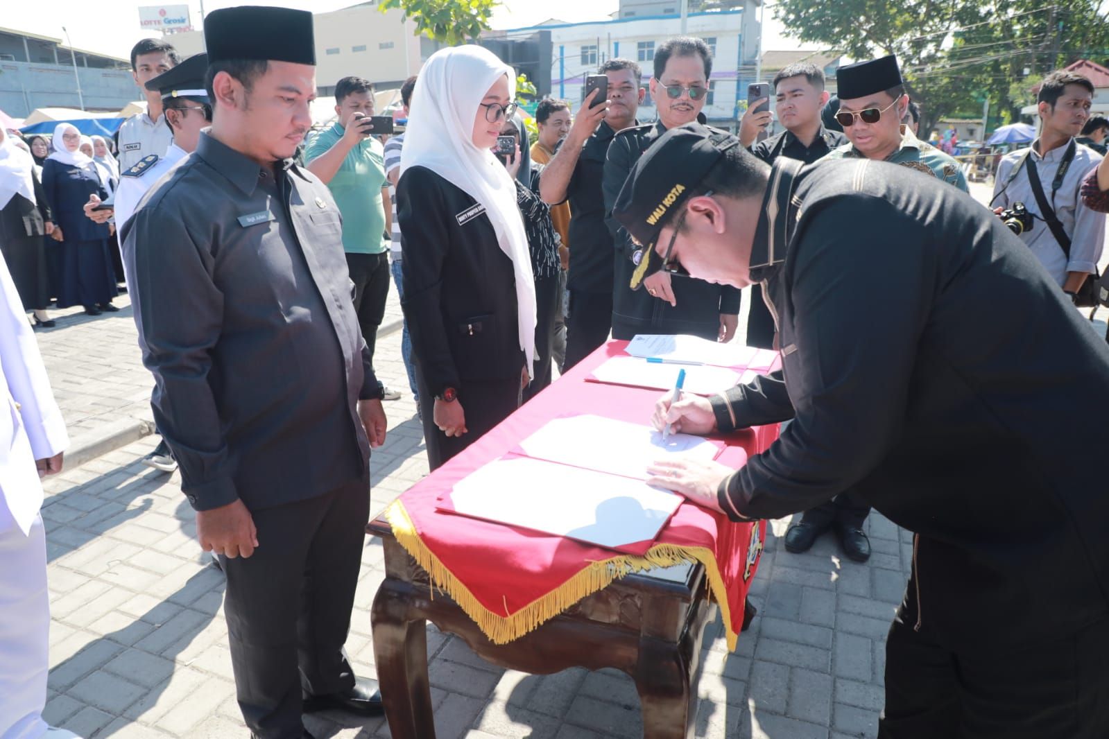 269 Pegawai Eselon III dan IV di Lantik Walikota Serang