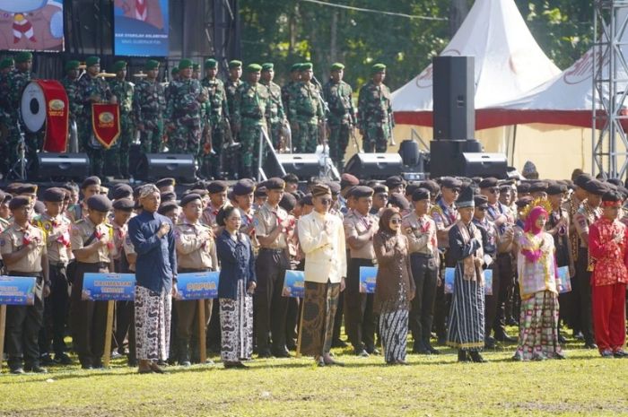 Upacara Buka Adat Bhinneka Tunggal Ika Tandai Pembukaan Peran Saka Nasional 2025 di Gorontalo