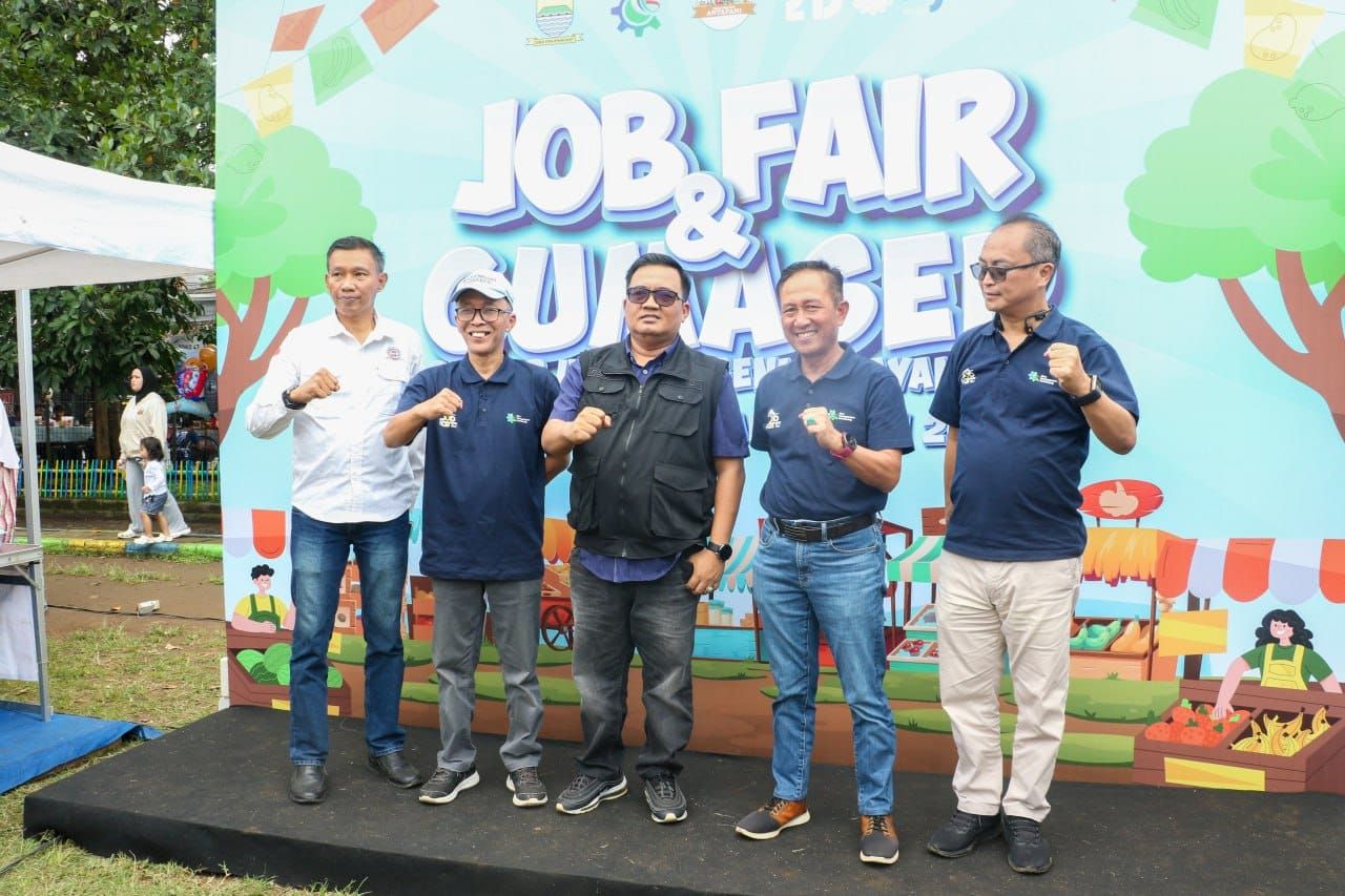 Disnaker Bandung Akhiri Rangkaian Job Fair 2025 di Antapani, Fokus Tekan Pengangguran hingga 1 Persen