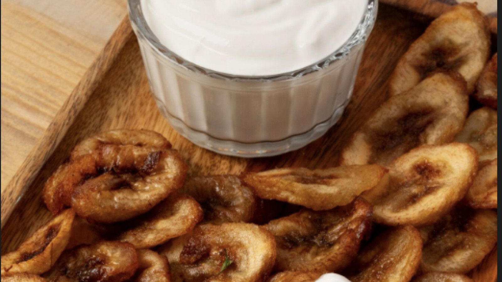 Pisang Goreng Krispi Gula Aren: Camilan Tradisional yang Selalu Menggoda Selera
