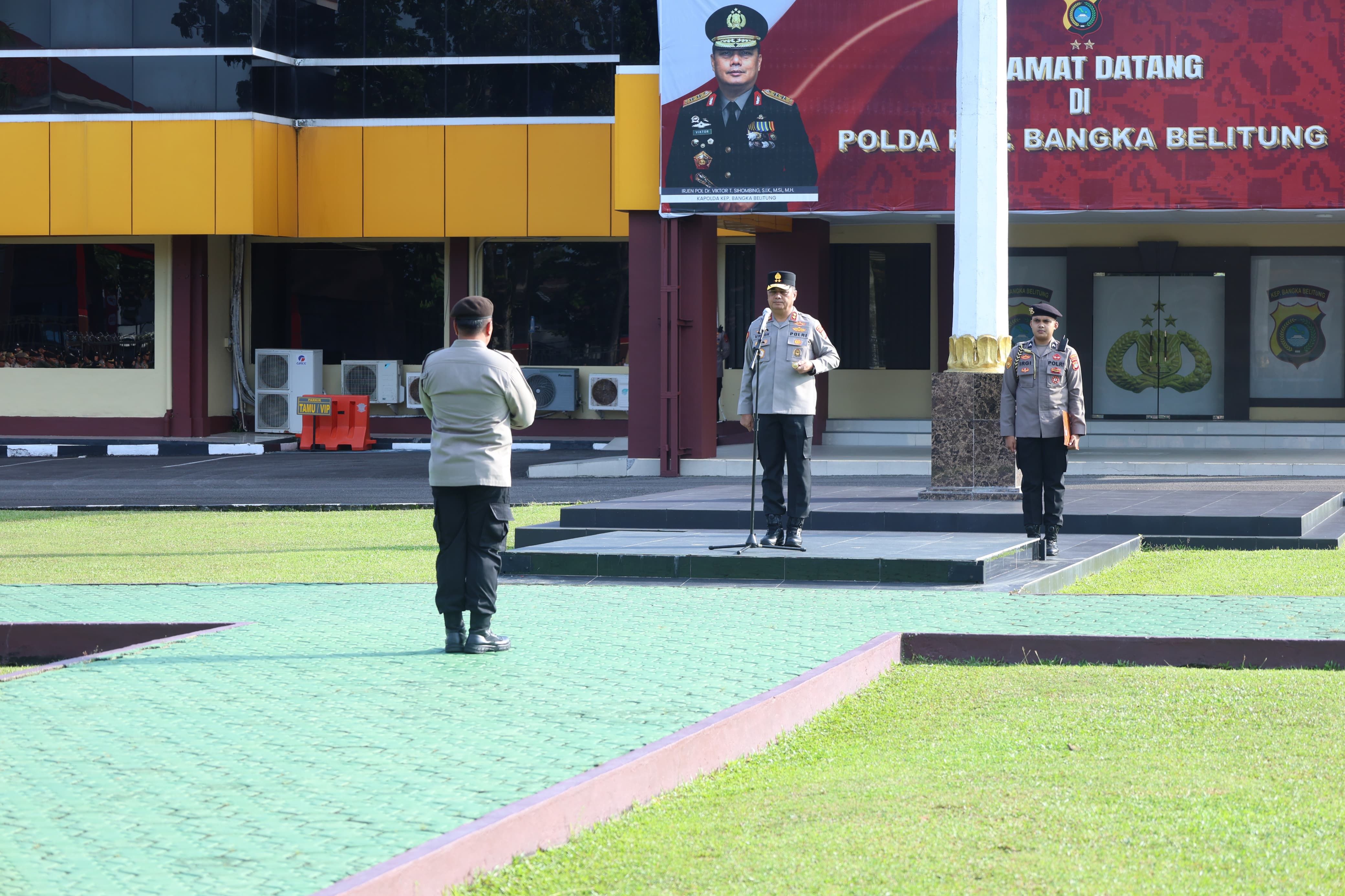 Pimpin Apel Perdana Sebagai Kapolda Babel, Irjen Pol Viktor : Cintai Pekerjaanmu dan Bekerjalah untuk Dicintai