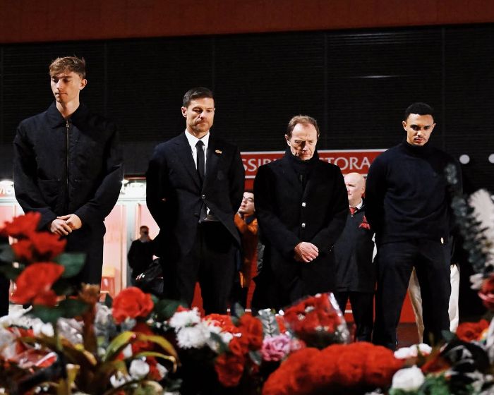 Jelang Laga Liverpool vs Real Madrid, Trent Alexander-Arnold Mampir ke Anfield untuk Kenang Diogo Jota
