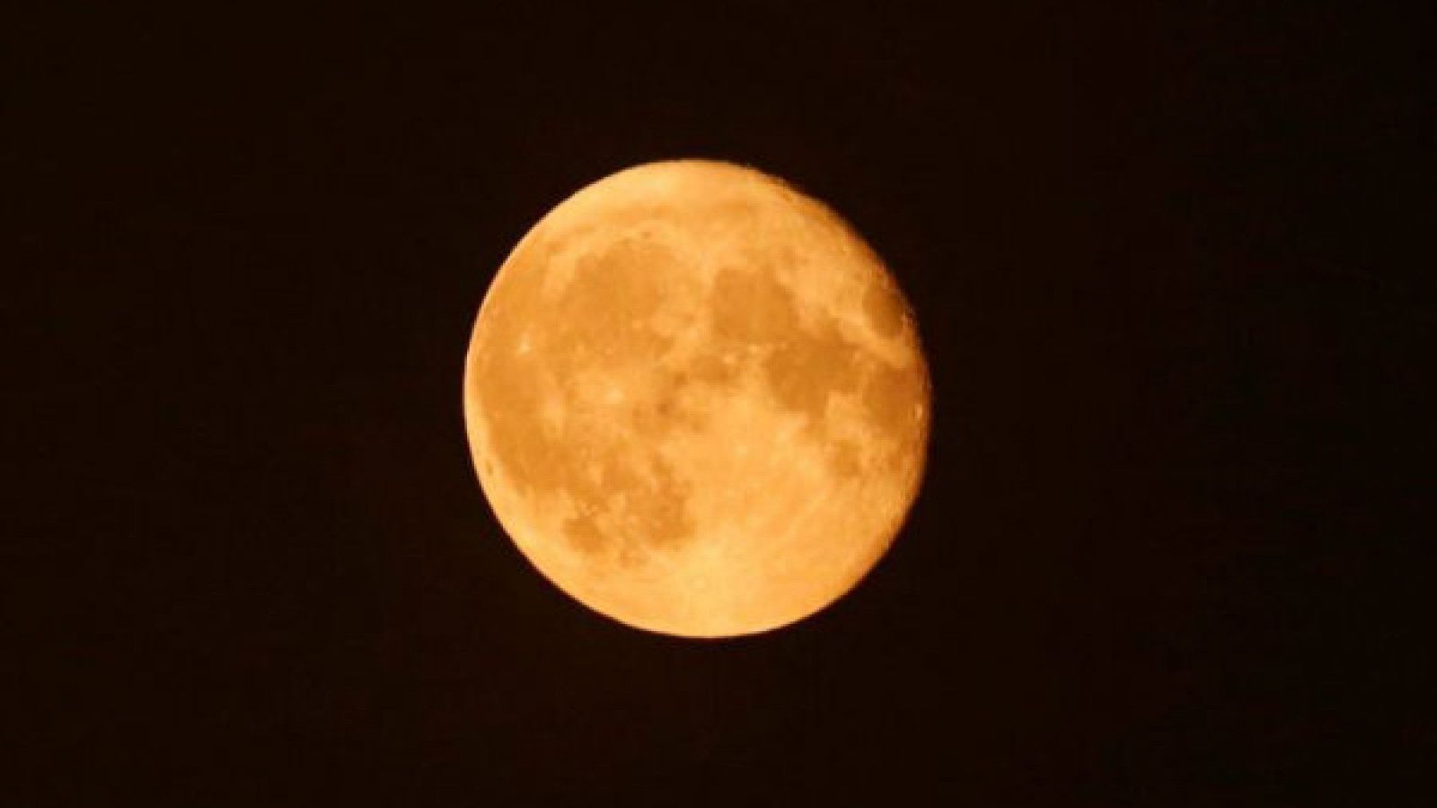 Supermoon Terang dan Besar Siap Menghiasi Langit Indonesia