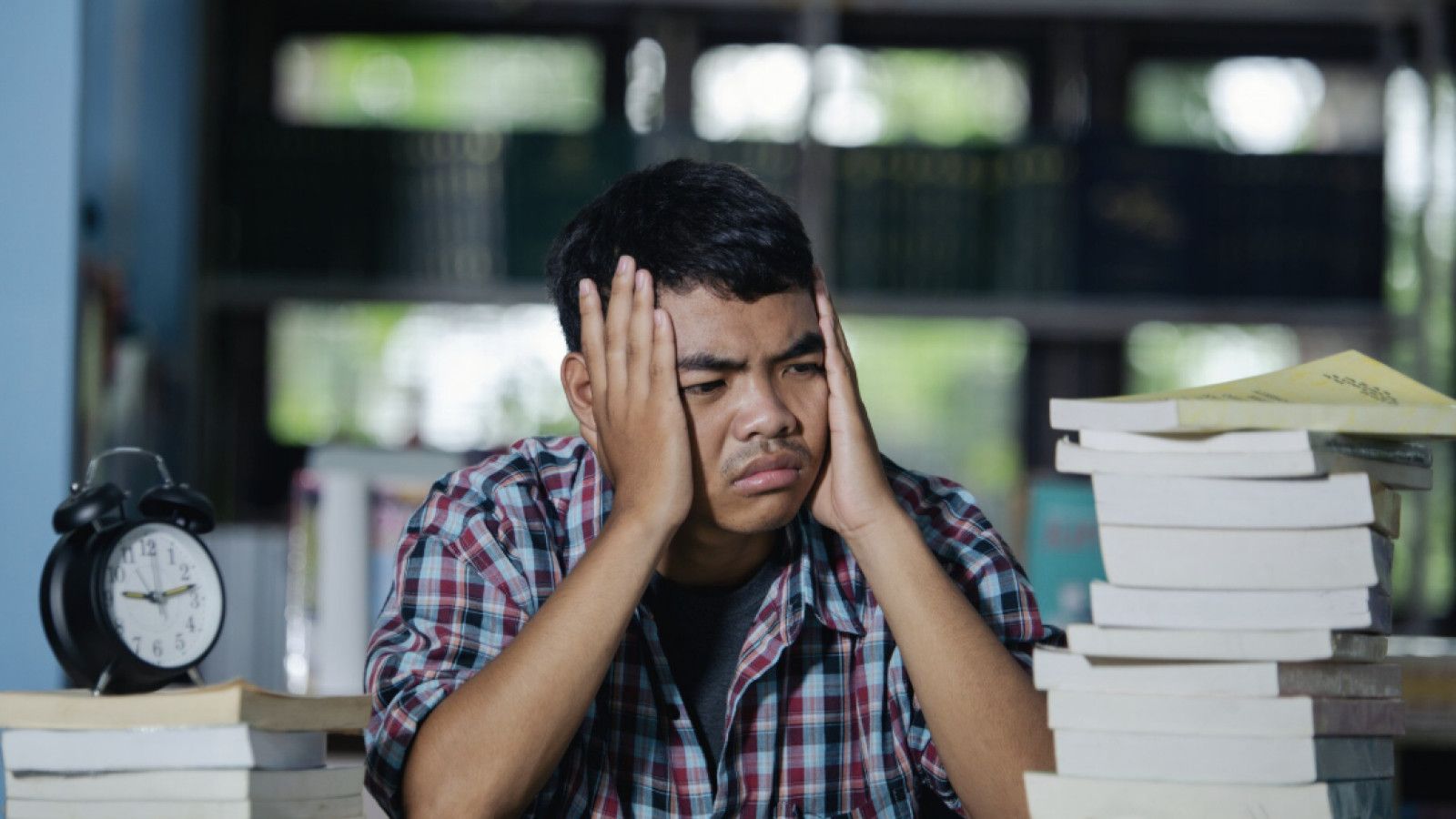 Fenomena Burnout di Kalangan Anak Muda: Penyebab dan Tanda-tanda yang Perlu Diketahui