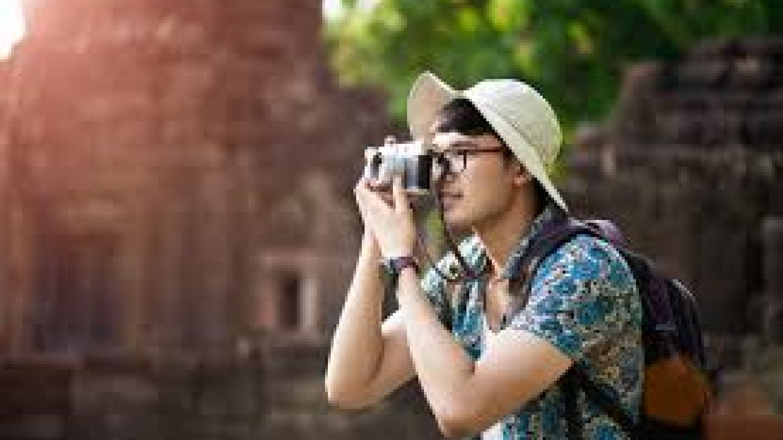 Panduan Aman untuk Solo Traveling: Tips dan Trik bagi Pemula
