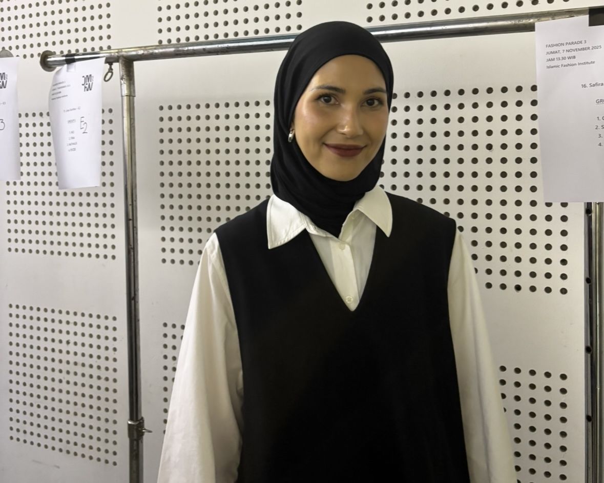Momen Memukau 6 Wamen Cantik Kabinet Merah Putih Melenggang Jadi Muse  di JMFW 2026