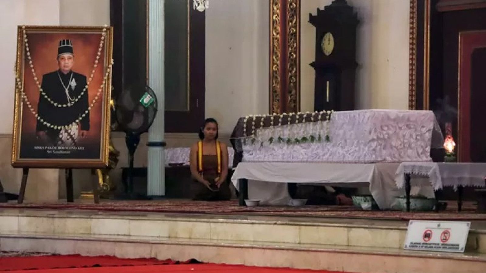 Persaingan Takhta Keraton Surakarta Pasca Kematian Pakubuwono XIII