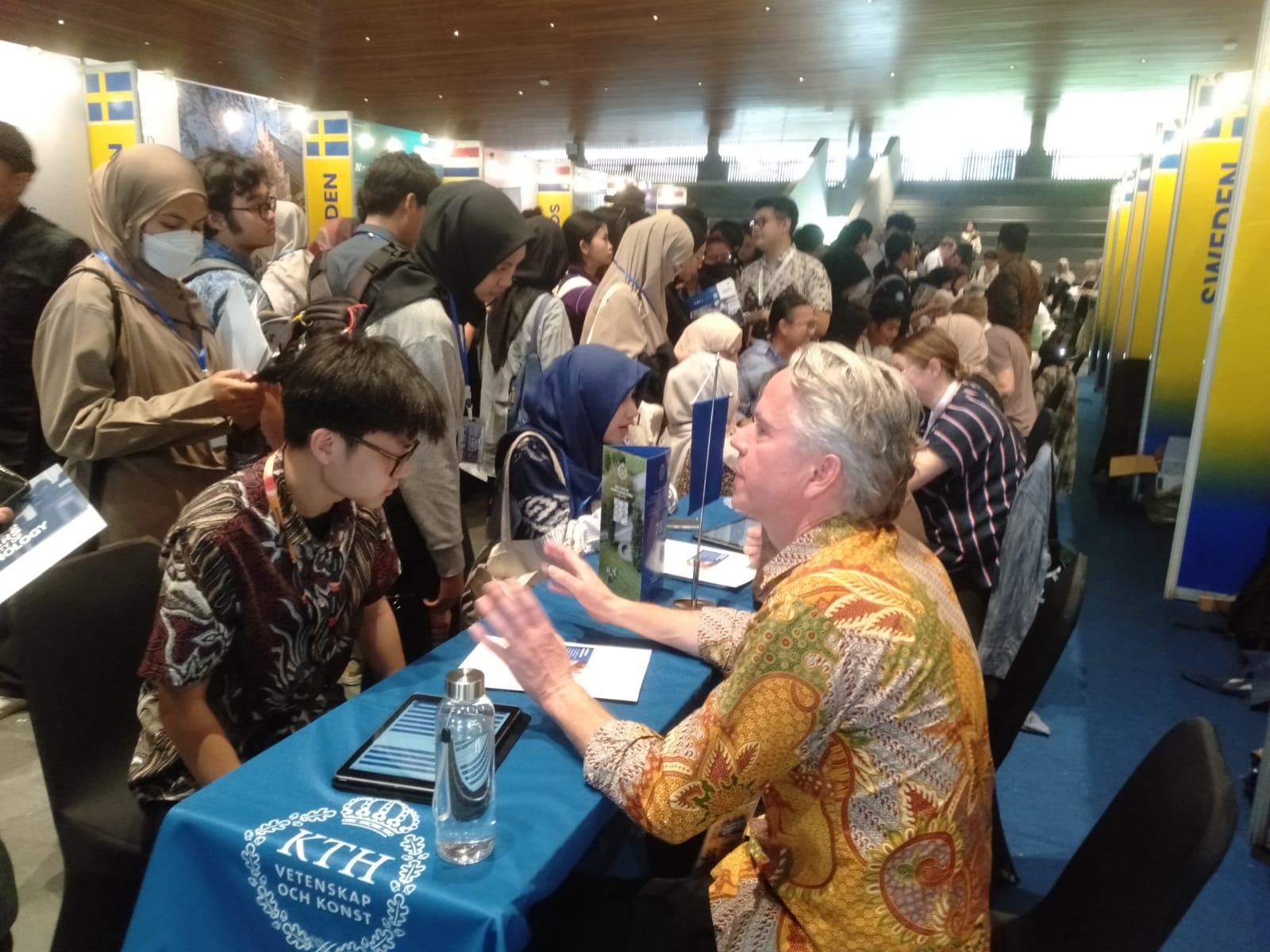 Dibuka Rektor UGM, Hadirkan 80 Kampus dari 15 Negara Eropa Hadir Dalam Pameran EHEF di GIK