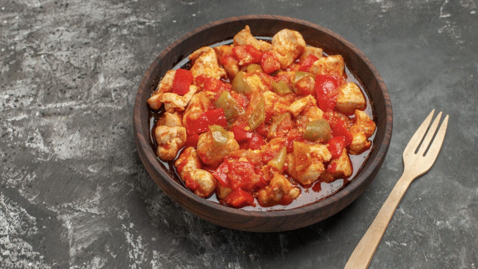 Sambal: Lebih dari Sekadar Pelengkap Makanan di Indonesia