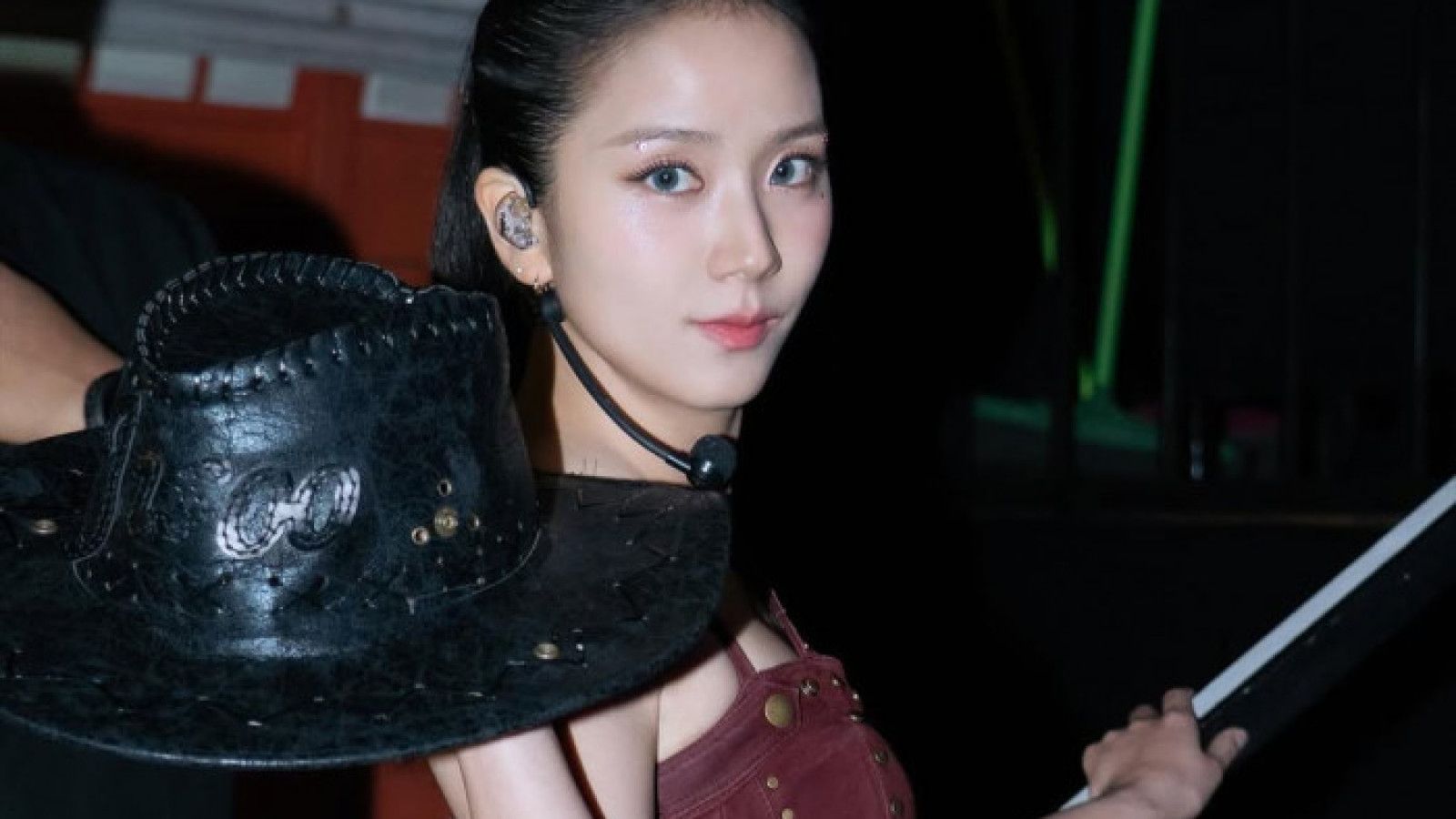 Konser BLACKPINK DEADLINE di Jakarta: Antusiasme di Tengah Hujan