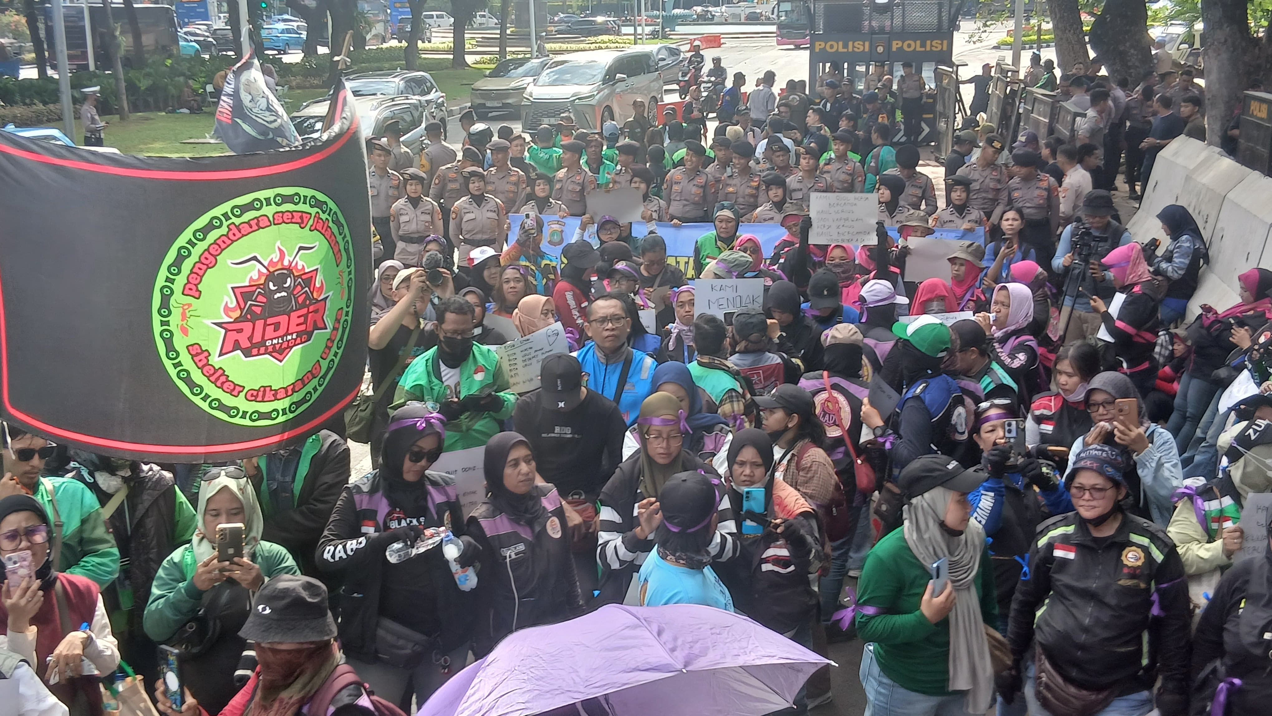 Ojol Gelar Aksi Damai di Jakarta, Protes Komisi 10 Persen dan 3 Tuntutan Lainnya