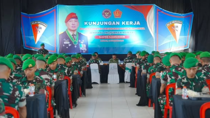 Menhan Tinjau Yonif 823 Baubau, Proyek Strategis Pertahanan Timur Capai 70 Persen