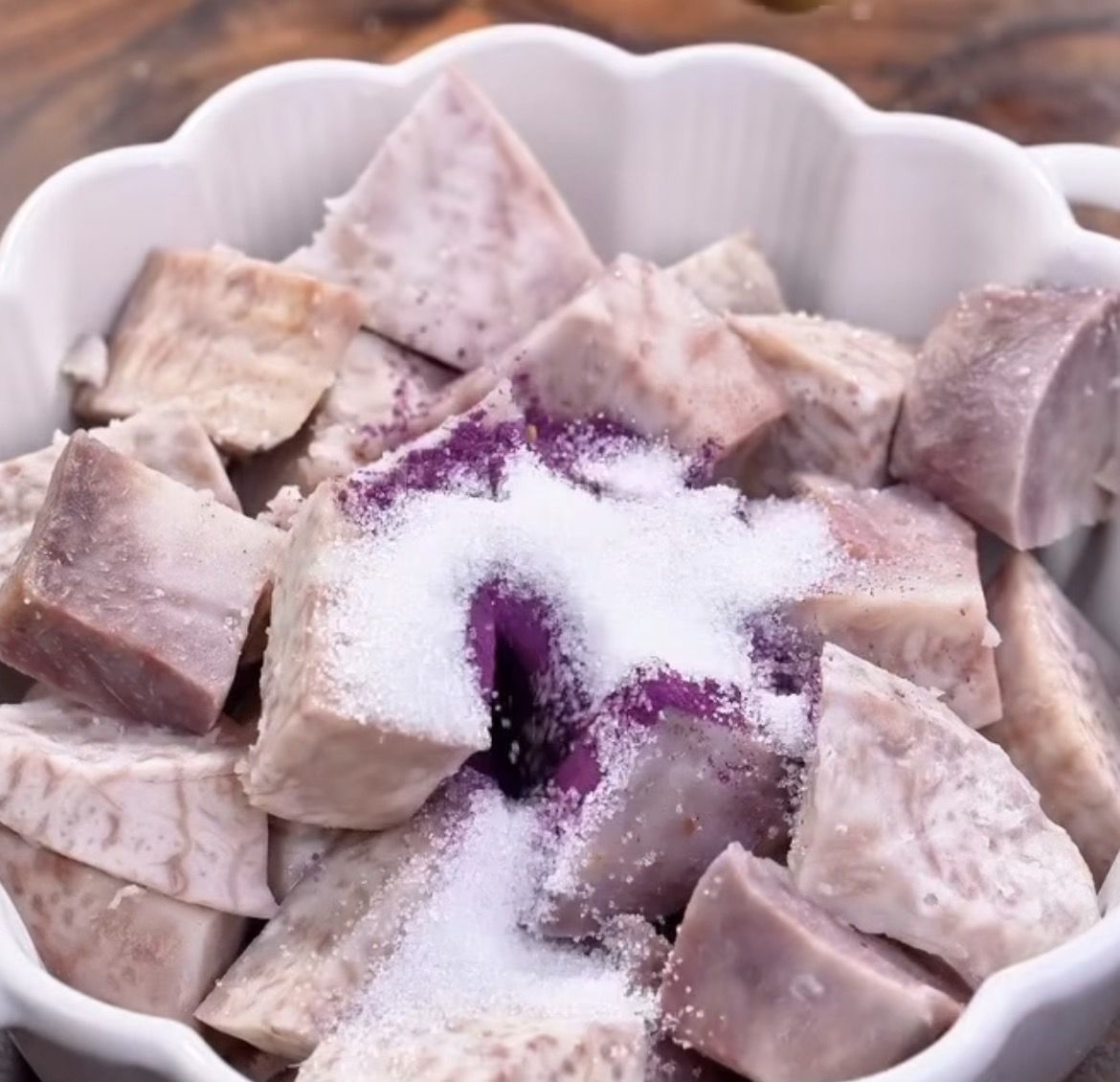 No Oven, No Ribet! Ini Cara Bikin Resep Lepet Talas Ketan yang Legit dan Estetik