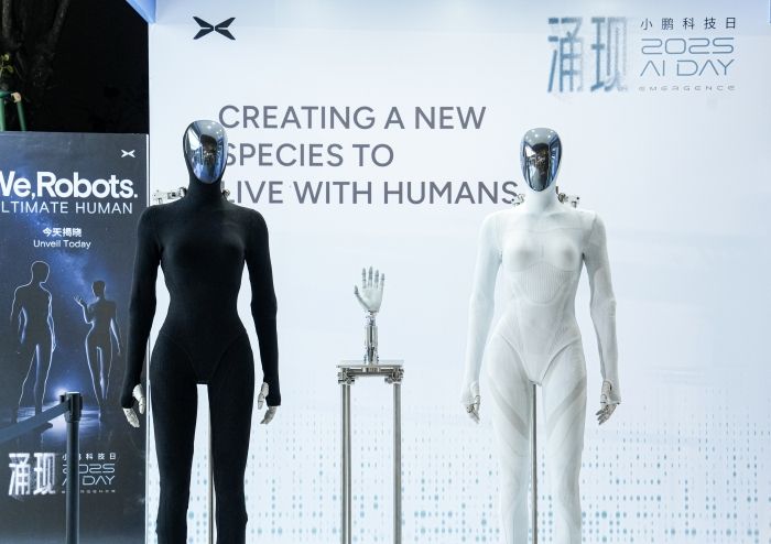 Xpeng Pamer Mobil Terbang dan Robotaxi di AI Day 2025