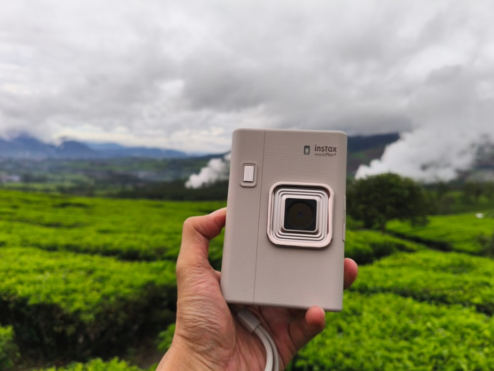 Fujifilm Instax Mini LiPlay+, Foto Nggak cuma Bisa Dilihat tapi Juga Didengar!