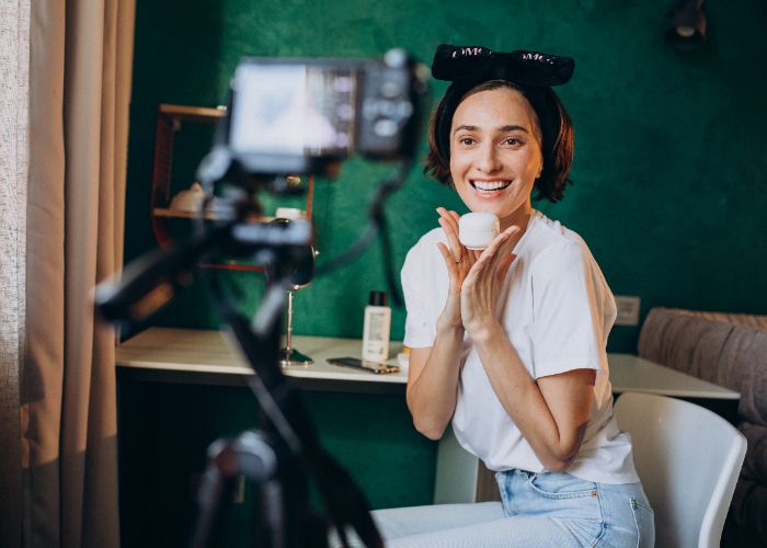 7 Cara Memilih HP Bagus untuk Jualan di TikTok Live yang Anti Lemot!