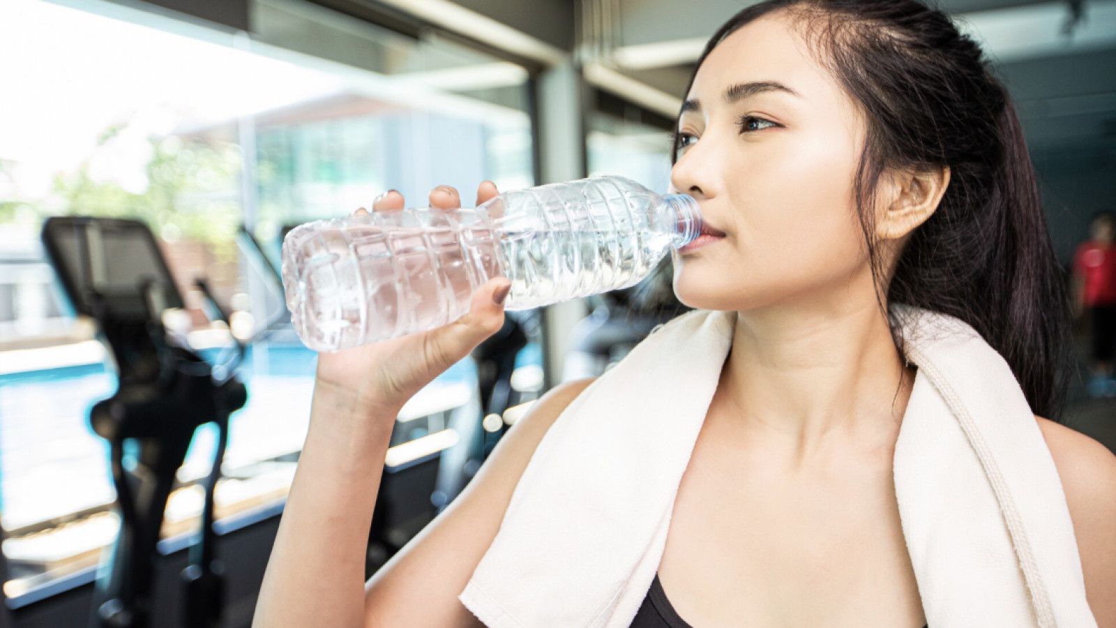 Minum Air Dingin Setelah Olahraga: Mitigasi atau Mitos?