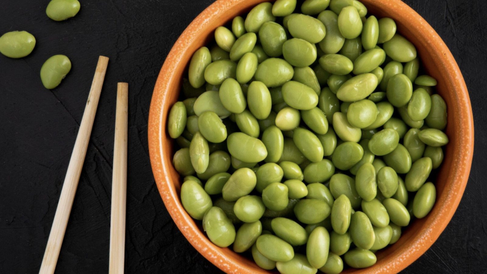 Camilan Tinggi Protein untuk Temani Kerja Lembur
