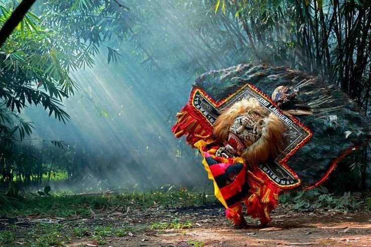 5 Arti Mimpi Dikejar Barongan Menurut Primbon Jawa, Bikin Merinding!