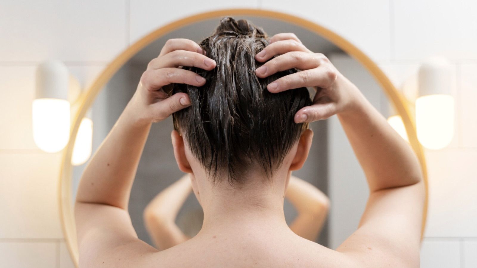 Kesalahan Umum dalam Mencuci Rambut yang Harus Dihindari