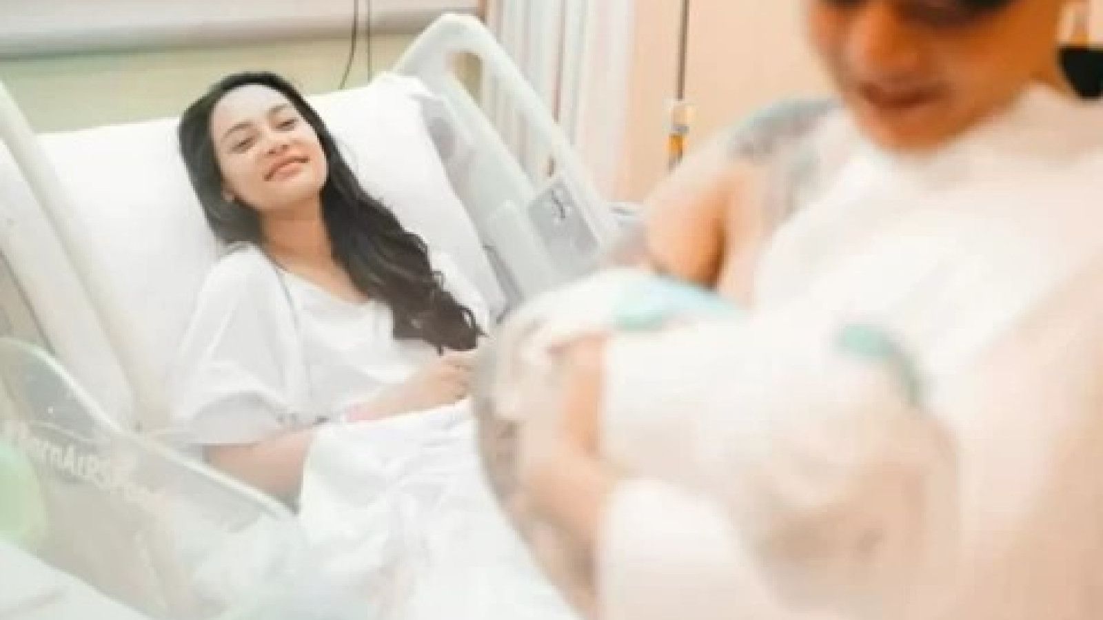 DJ Bravy Konfirmasi Putus Hubungan dengan Erika Carlina: Detil dan Alasan di Balik Keputusan