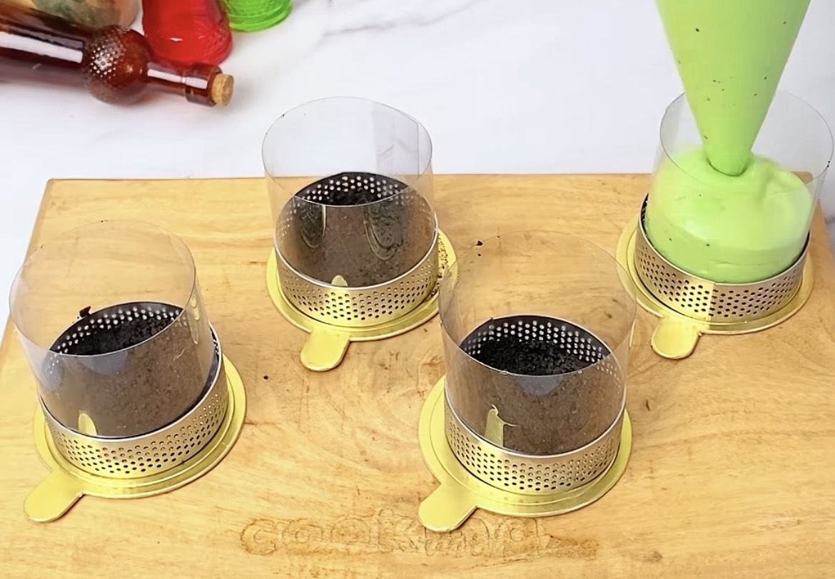 Dessert Mood Booster! Cobain Resep Oreo Matcha Cheesecake yang Bikin Kamu Gak Bisa Move On