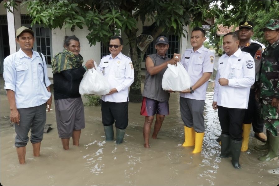 Air Setinggi 50 Sentimeter Genangi Desa Bojong, Brebes Siaga Banjir Susulan