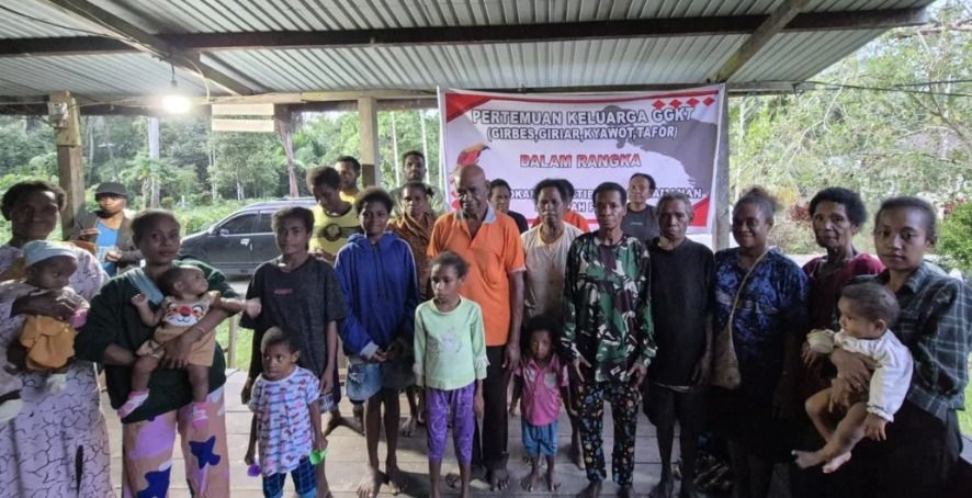 Kepala Suku GGKT Dorong Kemandirian Ekonomi dan Gizi Anak Lewat Sosialisasi Program MBG dan Koperasi Merah Putih di Keerom