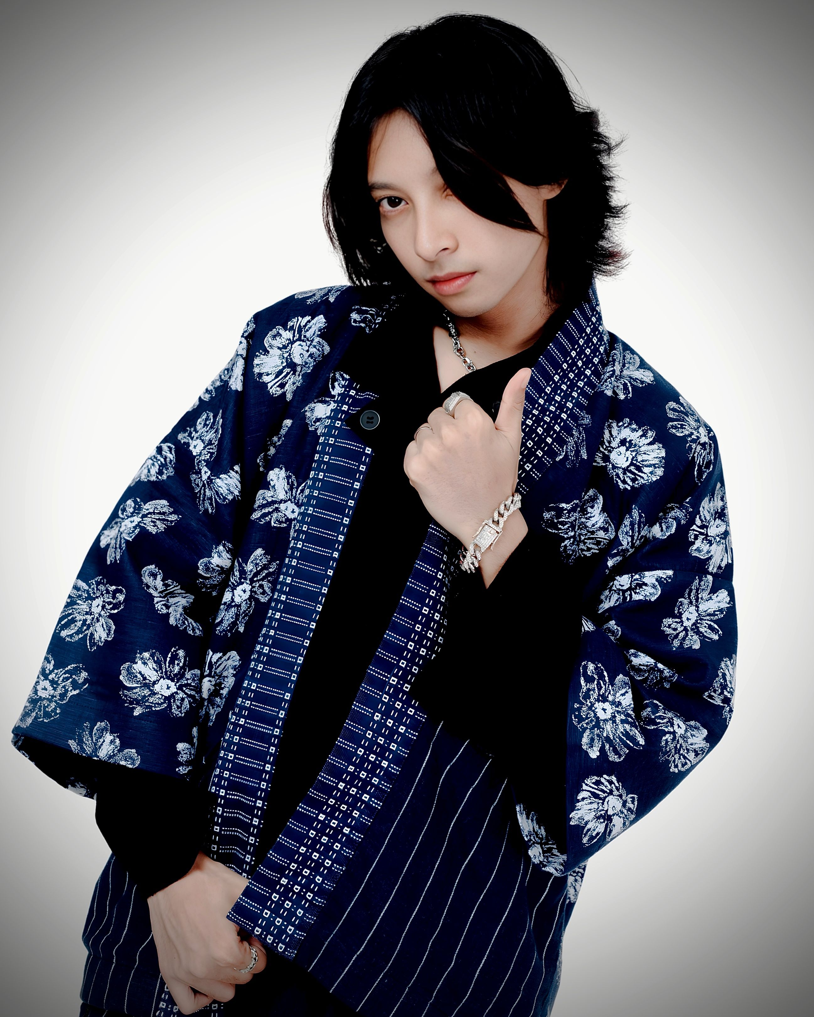 FKA Hari Saso Comeback dengan Single “STAY OUT