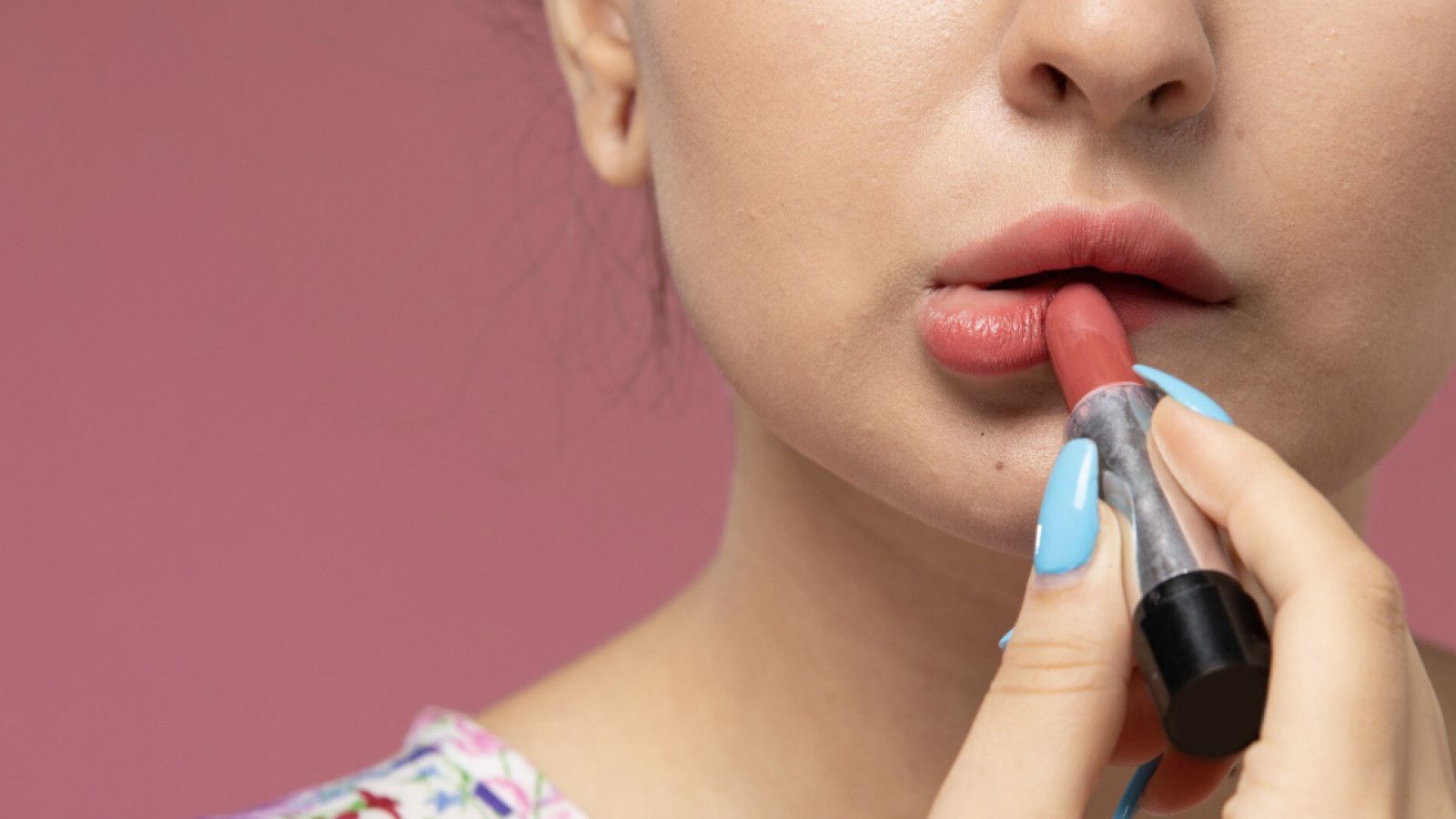 Tren Warna Lipstik 2025: Apa yang Akan Menghiasi TikTok?