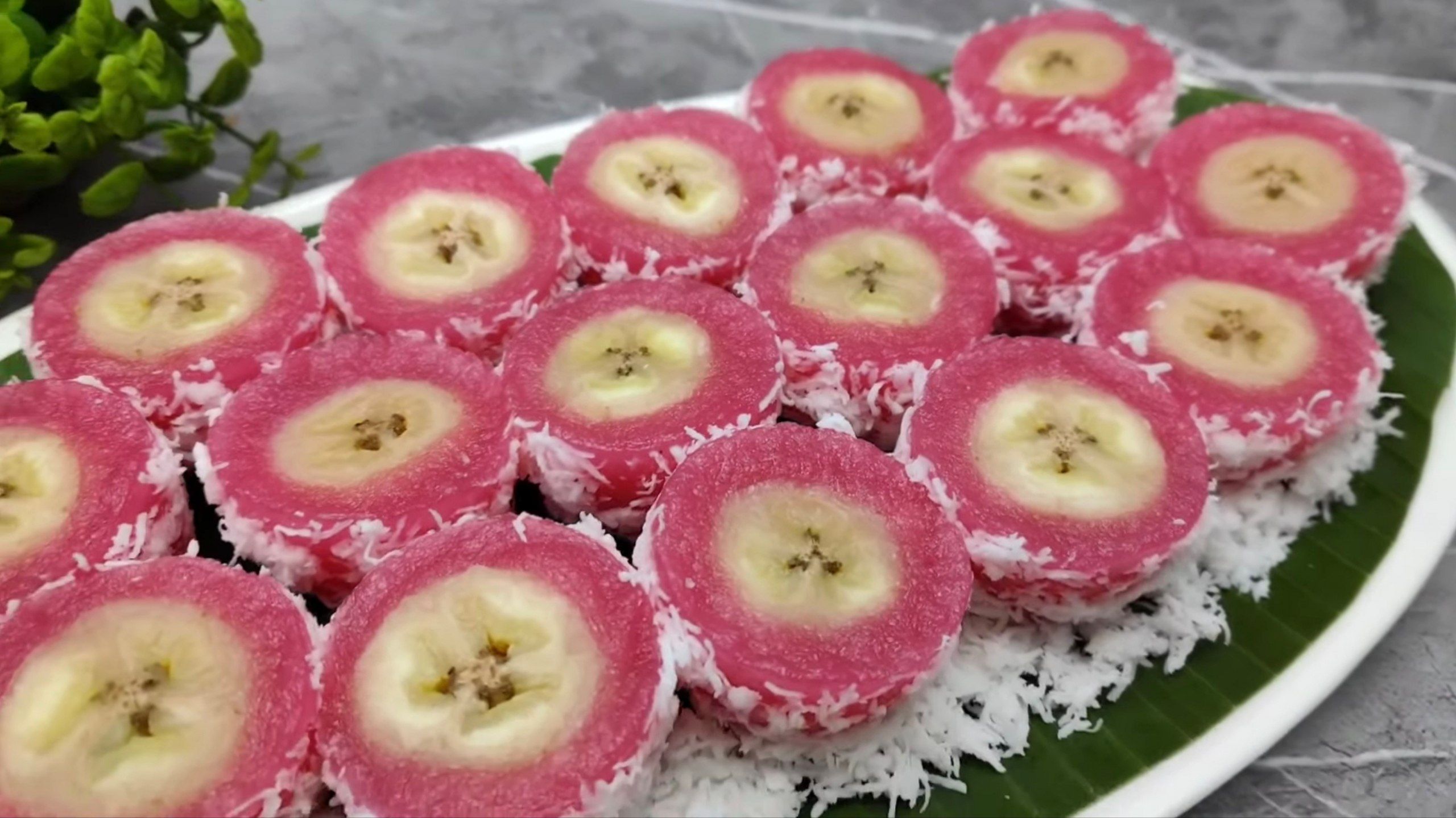 Resep Kue Kacamata yang Lembut dan Manis, Gampang Banget Bikinnya!