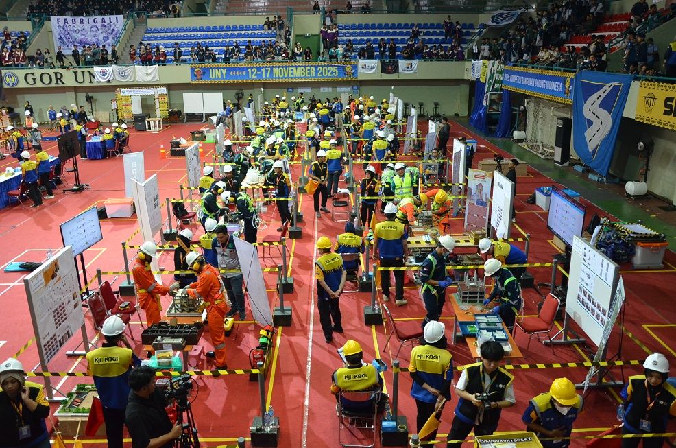 Universitas Brawijaya dan Universitas Malang Menangkan Kompetisi Jembatan dan Bangunan Indonesia 2025 Yang Digelar di UNY