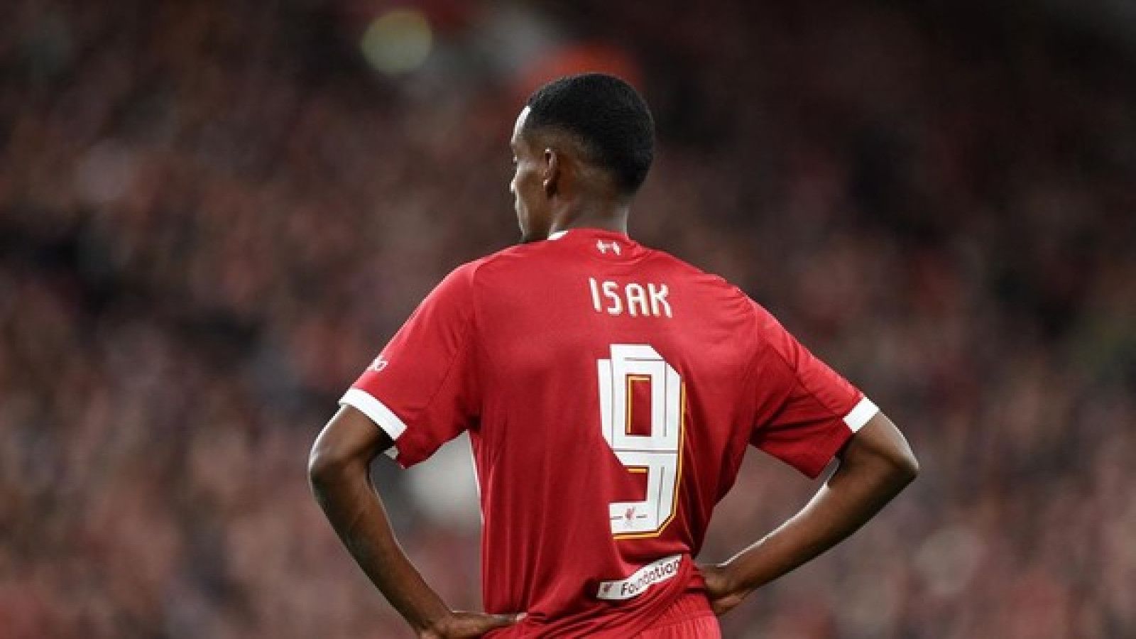 Alexander Isak: Frustrasi Cedera dan Harapan untuk Kembali Berkilau di Liverpool