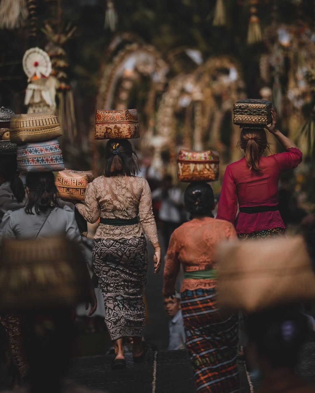 Kumpulan Ucapan Selamat Hari Raya Galungan Bali 2025 Bahasa Bali dan Indonesia