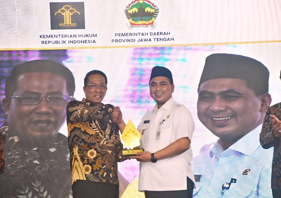Bentuk Posbankum Terbanyak, Pemprov Jateng Raih Rekor MURI