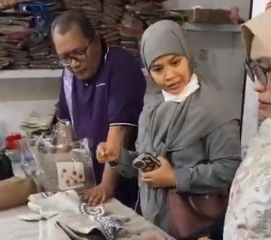 Inovasi BINUS University. Limbah Gorden Diubah Menjadi Merchandise Kajoetangan