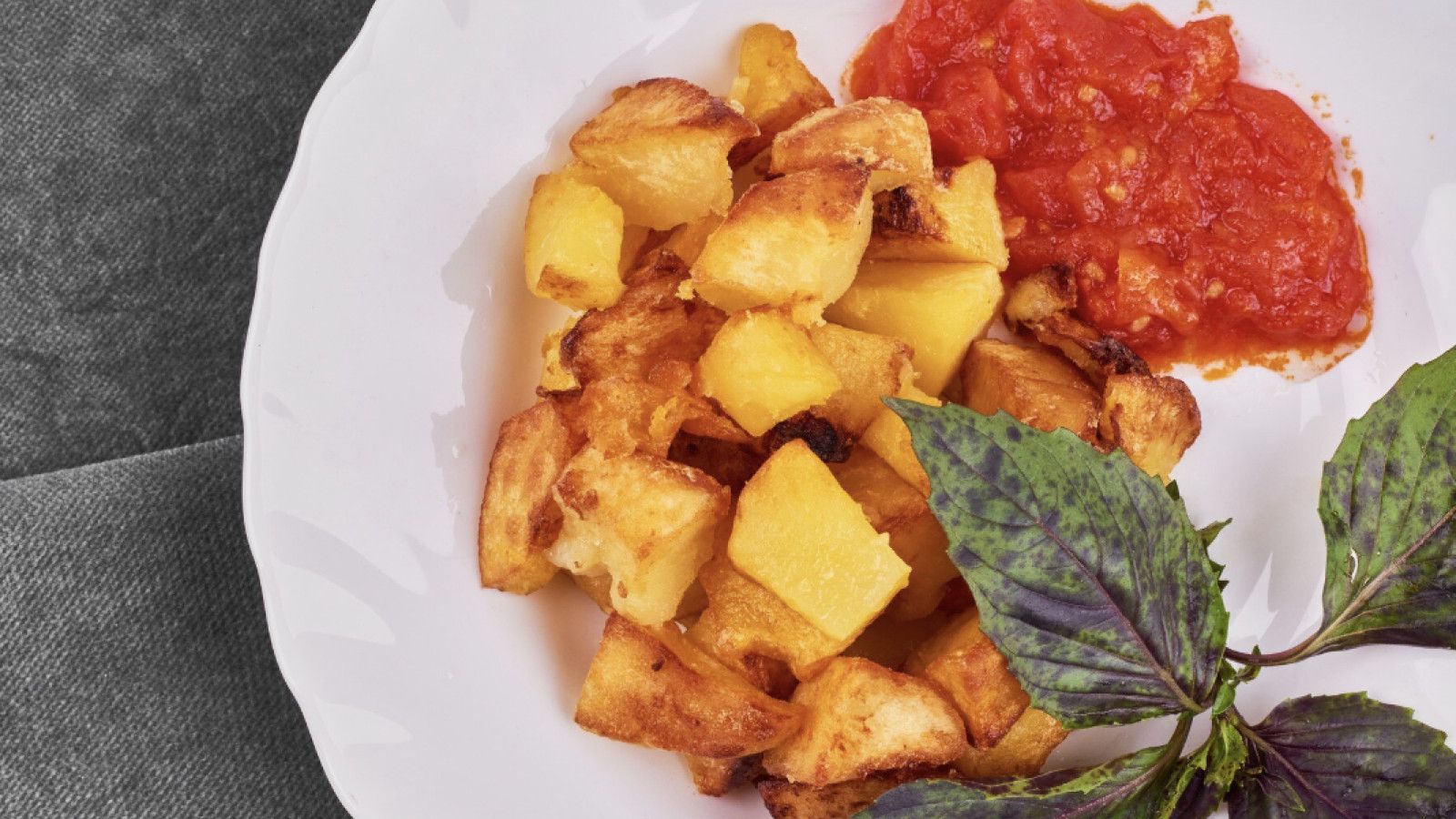 Sambal Nanas Pedas Manis: Cita Rasa Segar di Setiap Hidangan