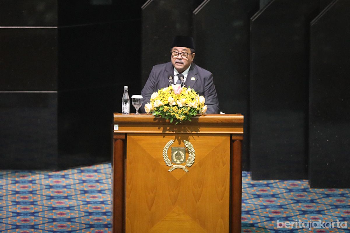 Raperda Pemekaran Wilayah: Rano Paparkan Jawaban Gubernur di DPRD DKI
